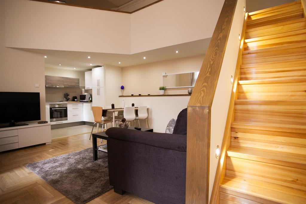 Agora Apartment Budapest Eksteriør billede