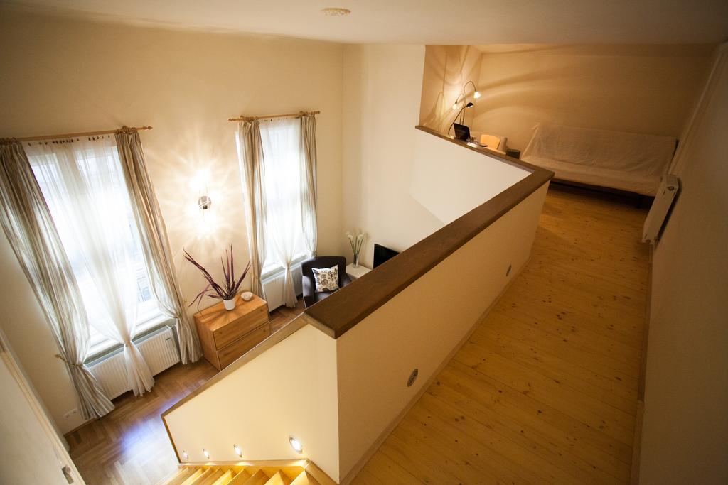 Agora Apartment Budapest Eksteriør billede
