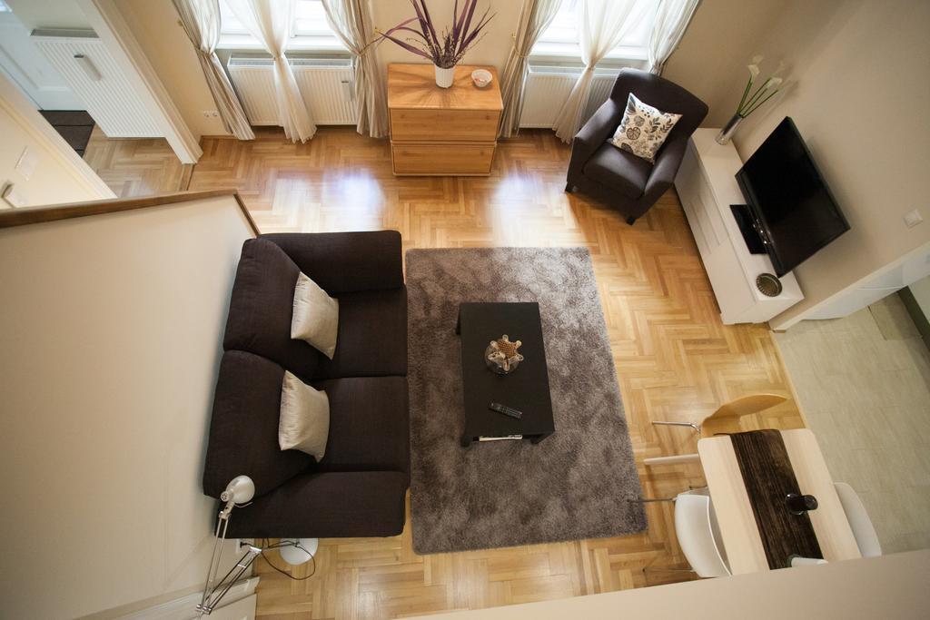 Agora Apartment Budapest Eksteriør billede